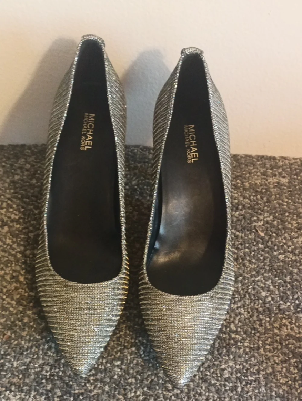 Michael Kors Sparkling Silver Pointed-Toe Women's FLEX Pumps Size 7